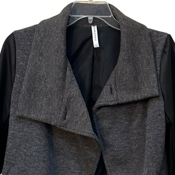 Fabletics‎ Milano Coat Faux Leather Sleeve Size Large Black Winter Lightweight - Picture 3 of 10